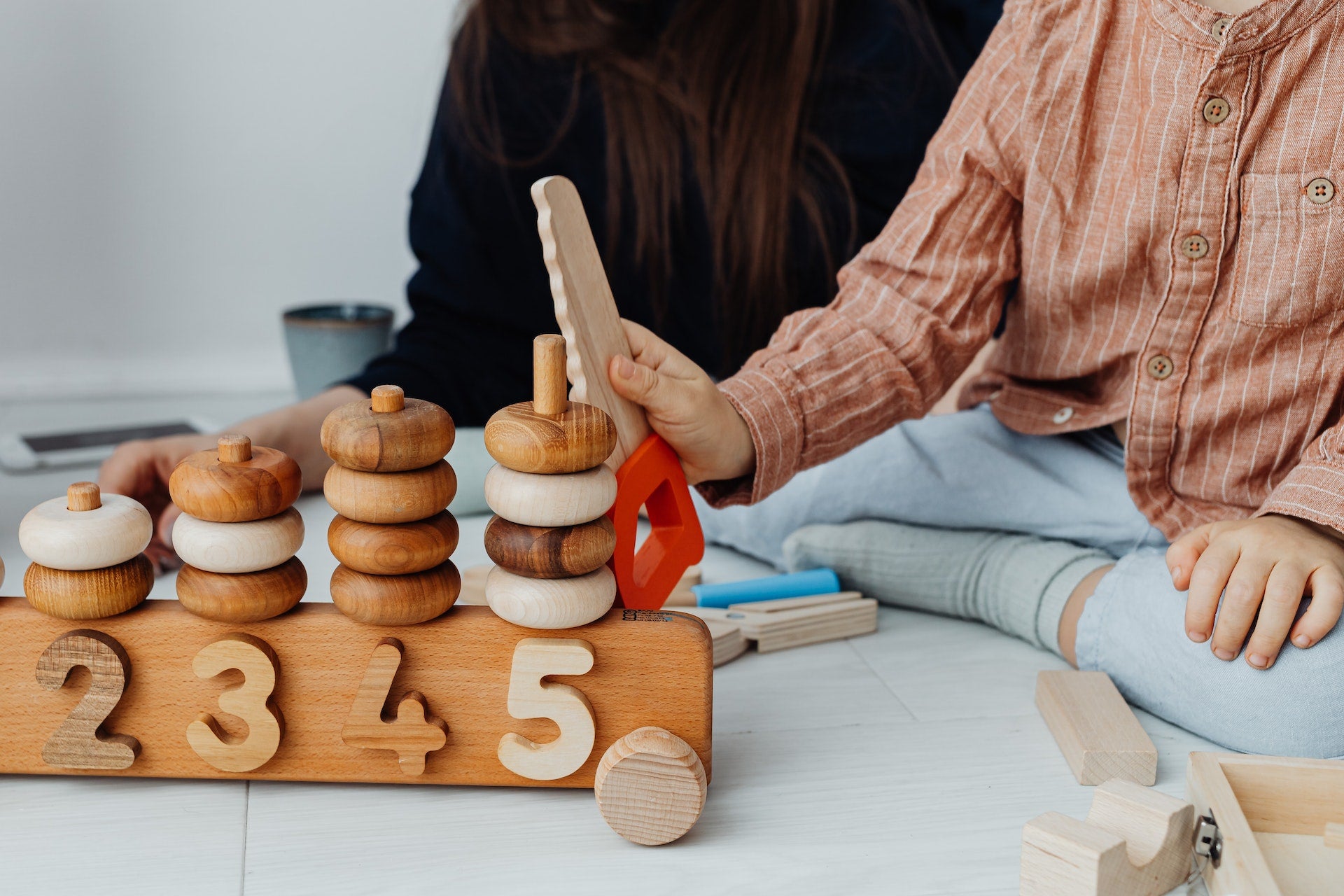 How to Play Jenga Wooden Blocks Game with Dice – Erenjoy